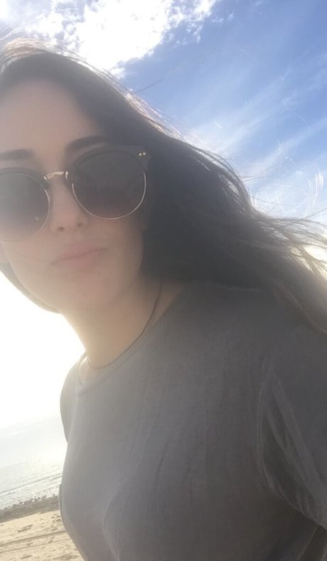 Leila Saltzman free model images