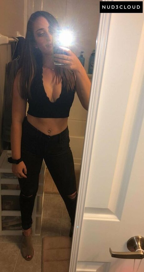 Leila Saltzman sex star image