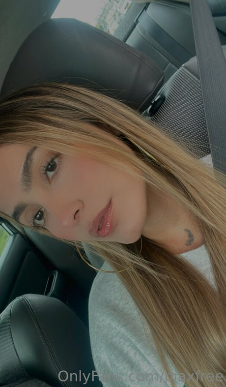 piaxfree pornstar exclusive archive