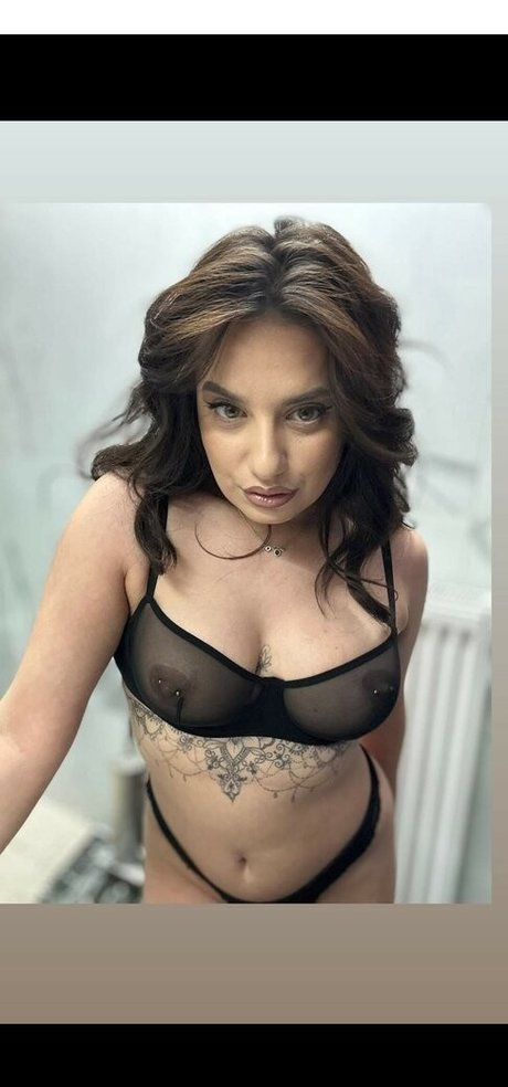 baby meryy93 top model pics