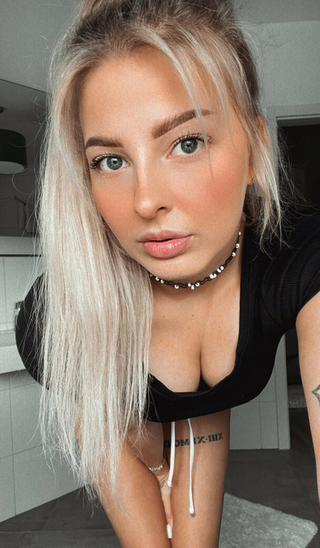 asmrjanina actress galleries