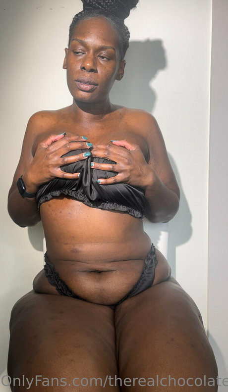 therealchocolateminnie exclusive actress galleries