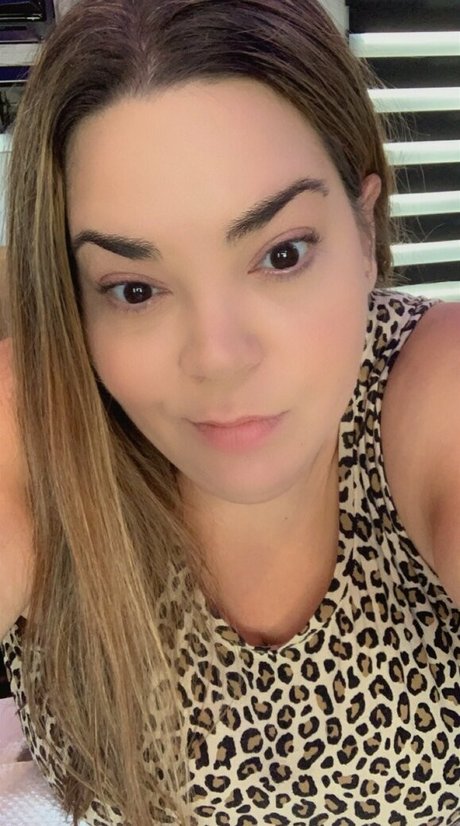 nnicole ivey erotic actress galleries