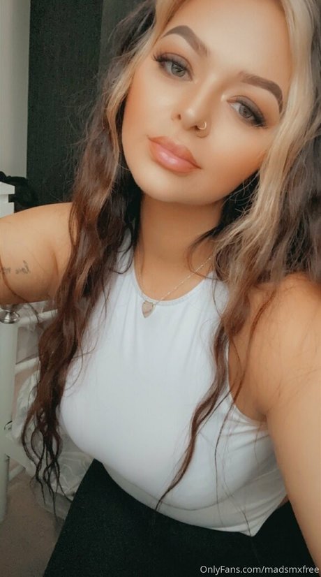 madsmxfree model pretty galleries