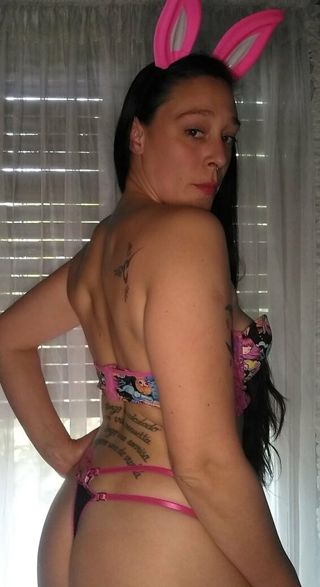 bossbitch eleanor model pornographic photos