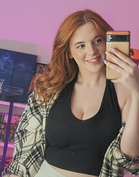 louiseyhannah porn star archive