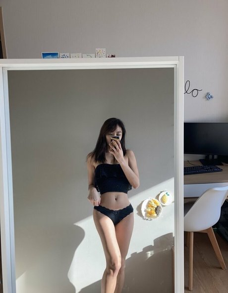 Ya Stacey pornstar sexy photo