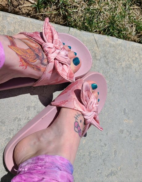 goodluckanne model best photos