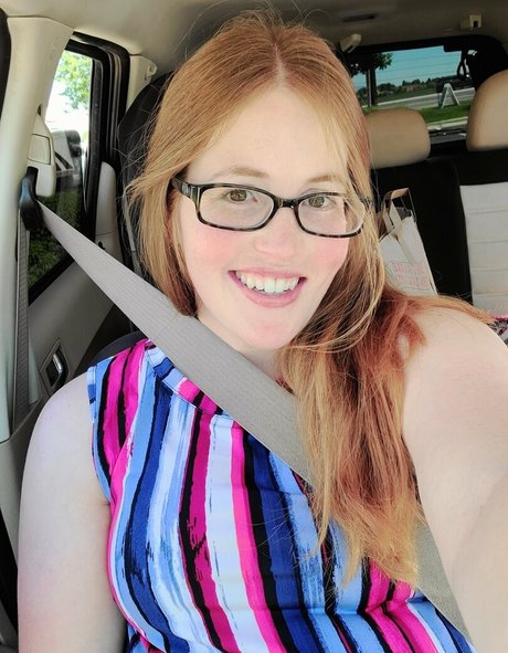 goodluckanne hot star image