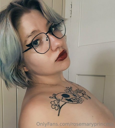 rosemaryprincess star top picture