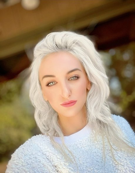 tallielorain beautiful pornstar gallery