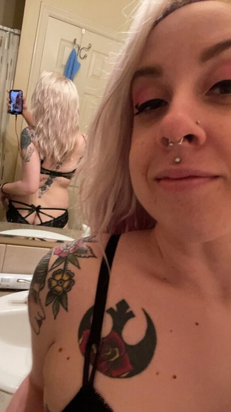 acoalminecanary hot pornstar pictures