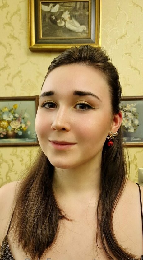 maryhillx erotic pornstar pic