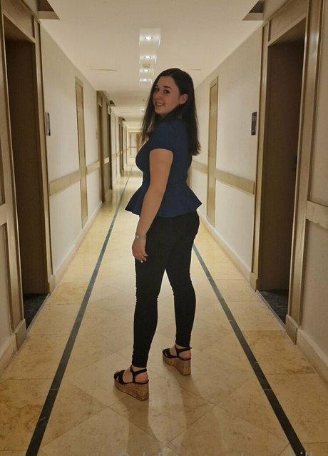 maryhillx erotic star image