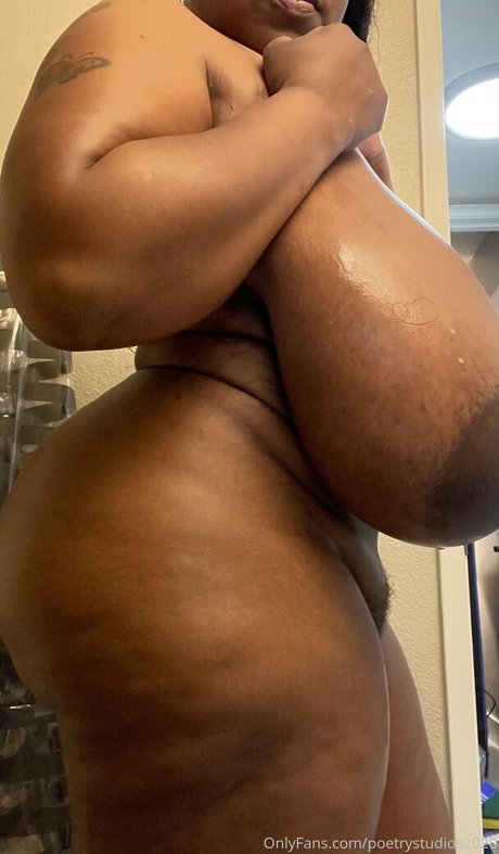 poetrystudiosnetwork nice model picture