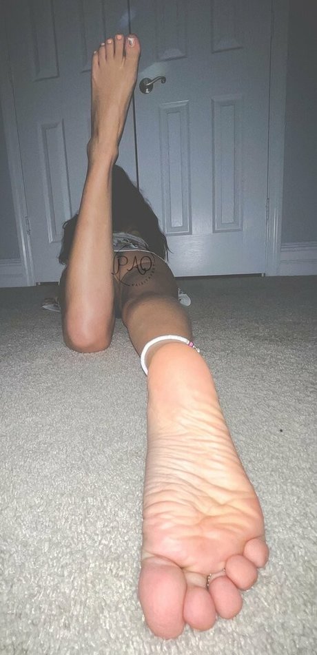 paisitafeetpao high quality model photo