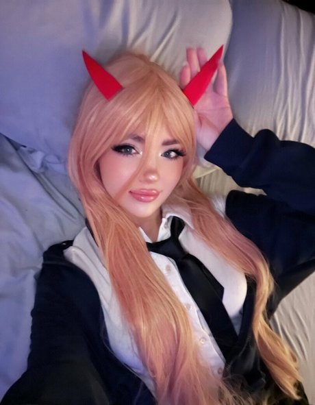 JenaUrf model erotic photos