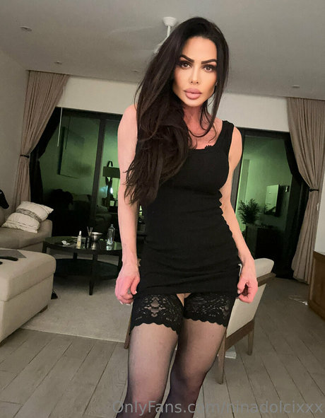 ninadolcixxx model naked images