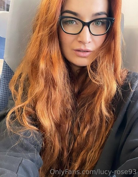 Lucy Rose93 model sex pics