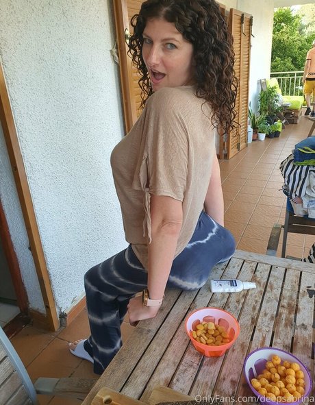 deepsabrina beautiful actress gallery