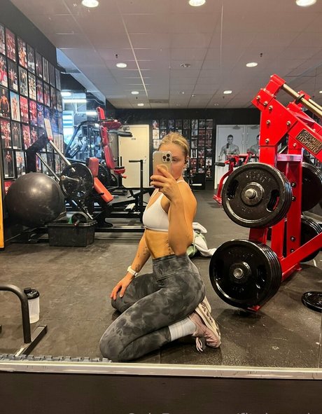 FitelenaVIP high quality pornstar image