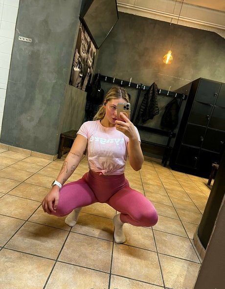 FitelenaVIP hot model images