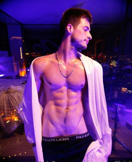 maxpriceofficial actress image