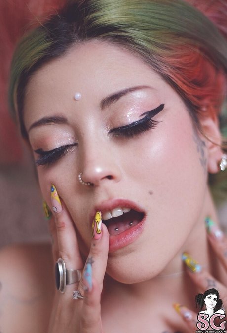 kitty nyaa pretty actress img