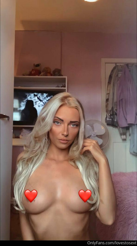 petite amateur onlyfans exclusive pictures