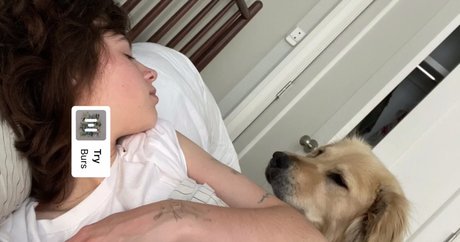 Clairo pornographic model images