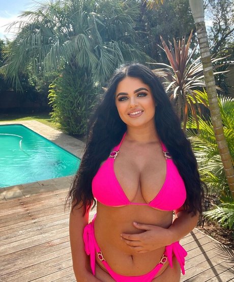 taylorxoxox nude model pic