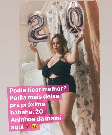 Ranny Dias model naked pictures