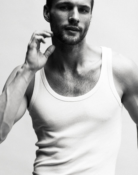 tomasskoloudik hd actress pic