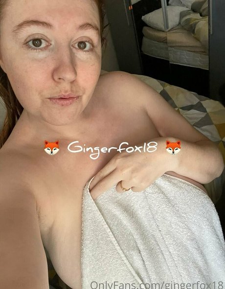 gingerfox18 sex model img