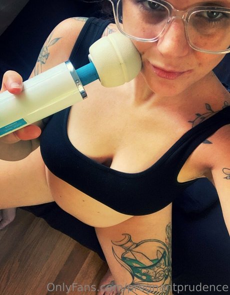 pregnantprudence star sexy galleries
