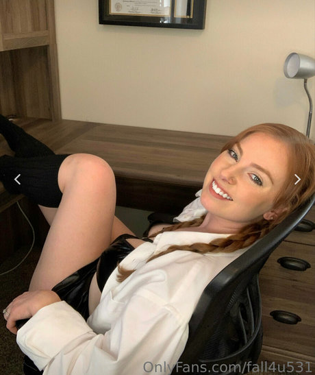 kissitpromos pornstar beautiful pic