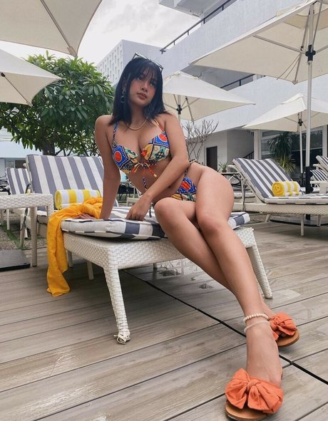 Sammie Rimando model adult picture