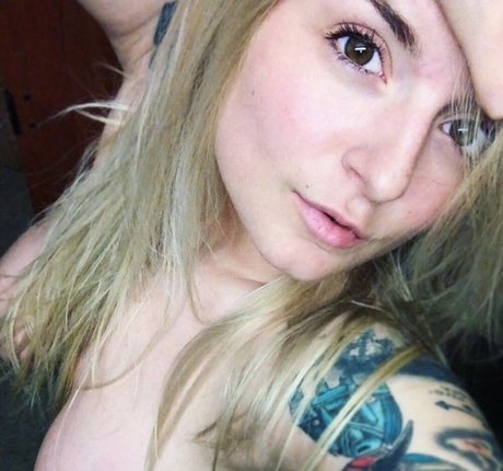 theinkedbunnie sexy model galleries