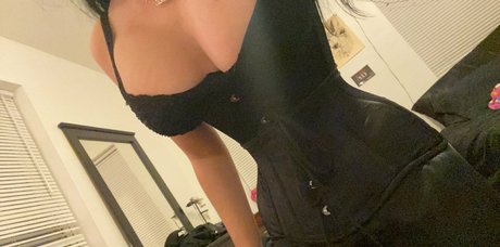 mamiehades porn model galleries