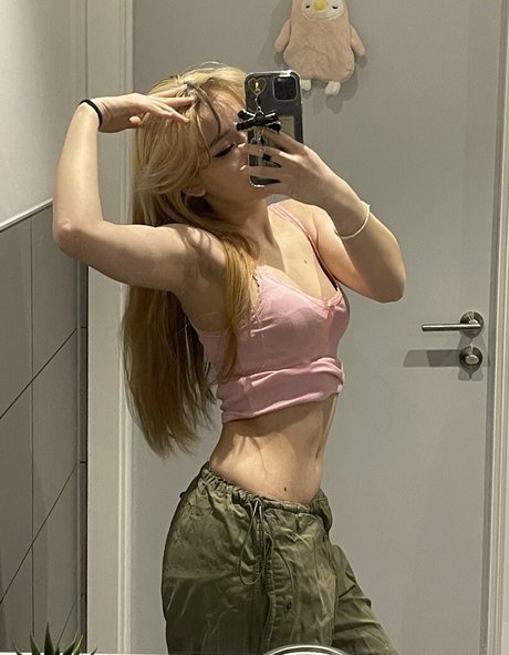 Ivy owowo pornstar erotic pictures