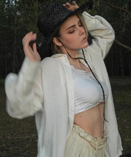 Alina Rin erotic pornstar gallery