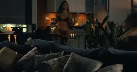 Julia Wieniawa nudes pornstar photo