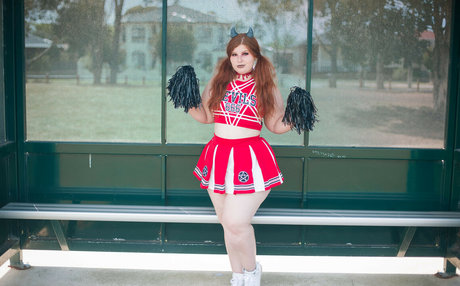 MaddicMaddy sexy pornstar img