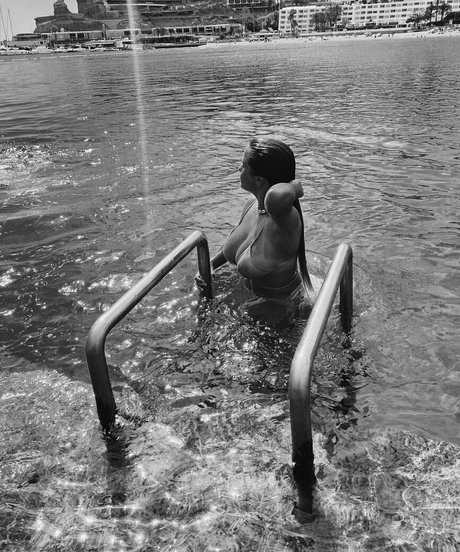 Julia Gomez pornstar sexy photo