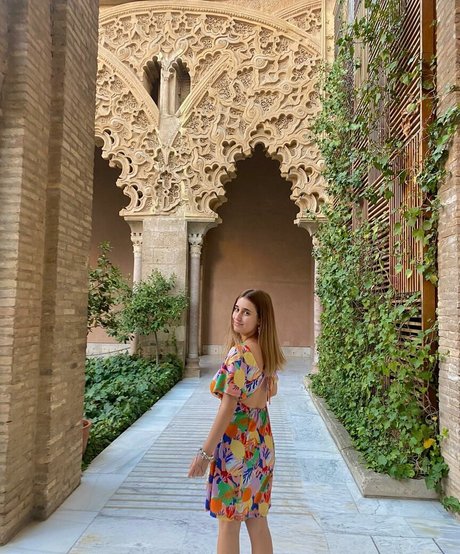 Julia Gomez pretty pornstar img