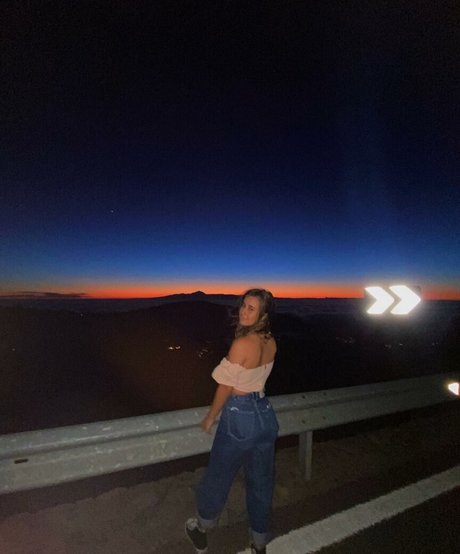 Julia Gomez pornstar nice photo