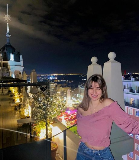 Julia Gomez pornstar pretty img