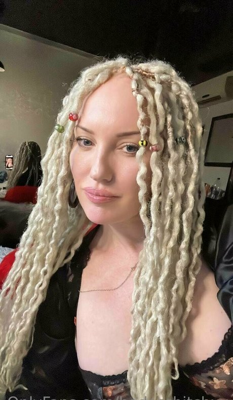 badassbitchxx nice actress galleries