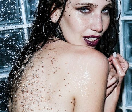 Priselener art model archive