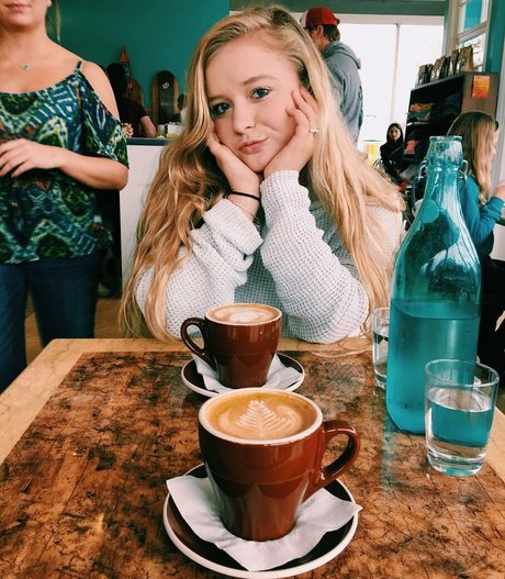 Ashton Hatchell hd star gallery